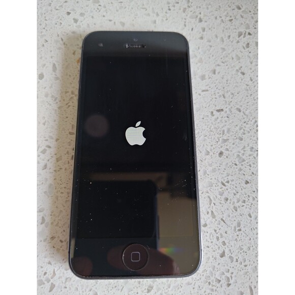 Apple iPhone 5 16GB Unlocked Smartphone LTE GOOD A1428 - Picture 2 of 13